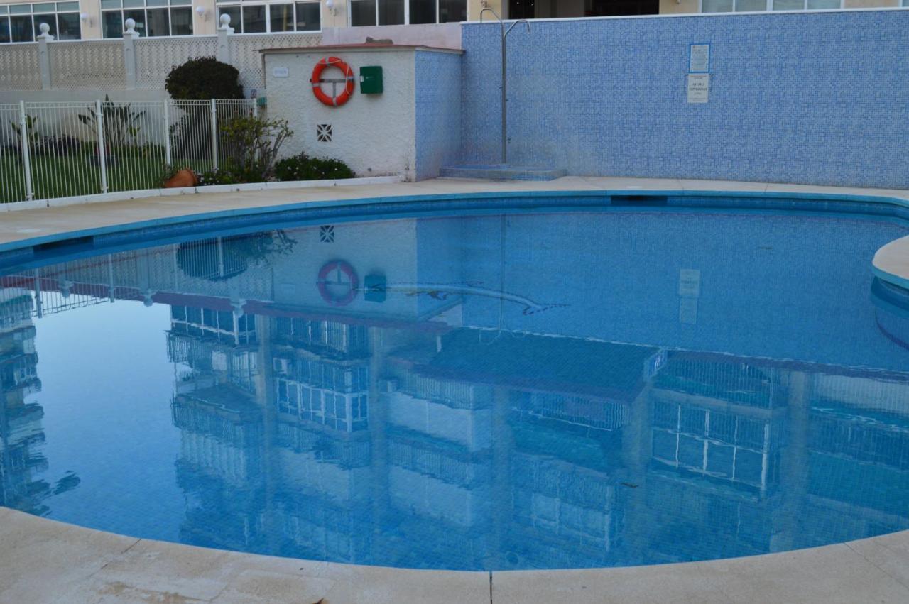 Seafront Recently Renovated Apartments 베날마데나코스타 외부 사진