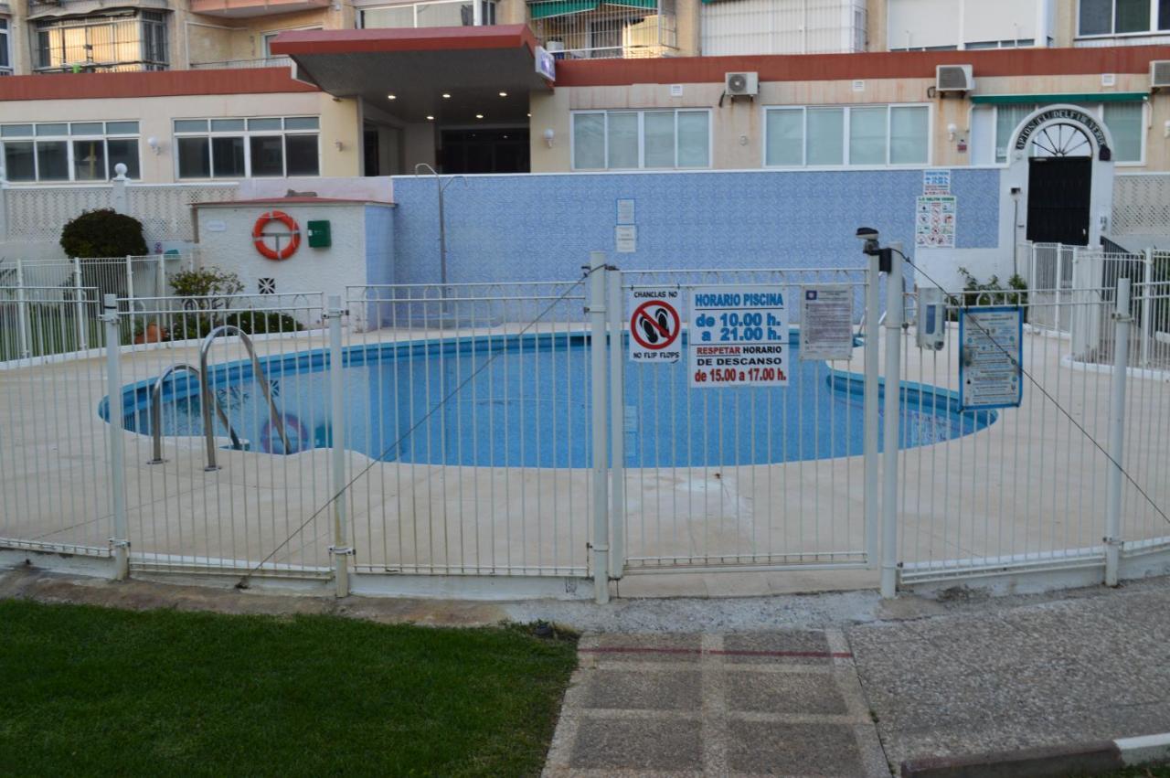 Seafront Recently Renovated Apartments 베날마데나코스타 외부 사진